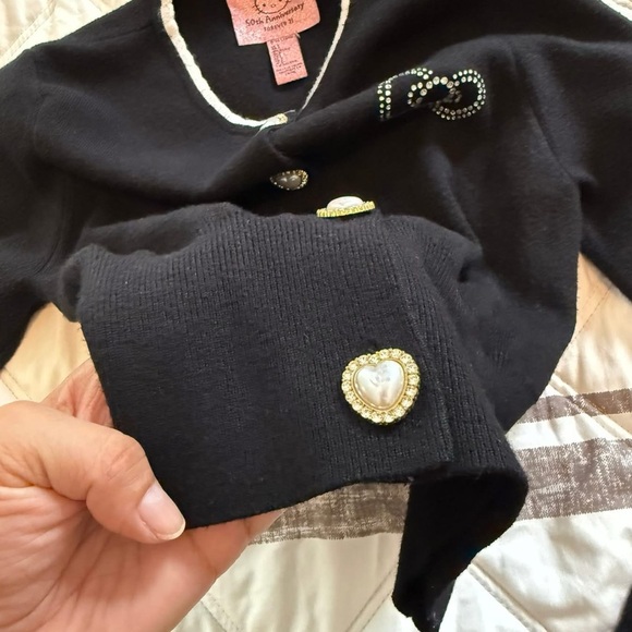 Forever 21 Black Fitted Cardigan with White Trim - Picture 3 of 4